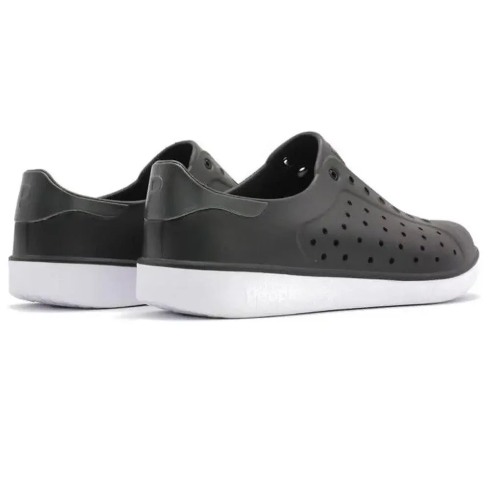 People Footwear Ace Sneakers Black Waterproof Lightweight Mens 10 Womens 12‎ NEW